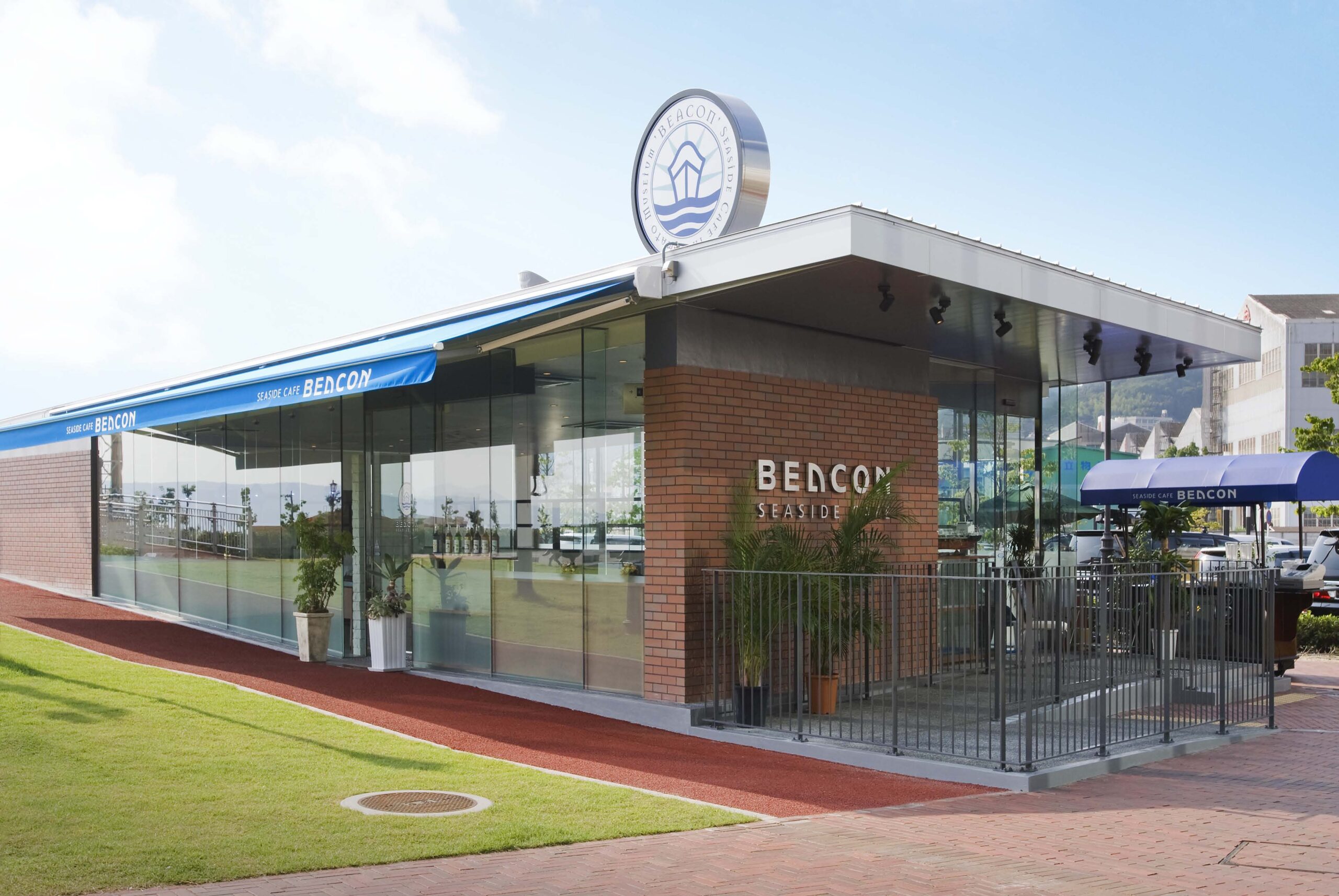 seaside cafe beacon（株式会社 共和産商）