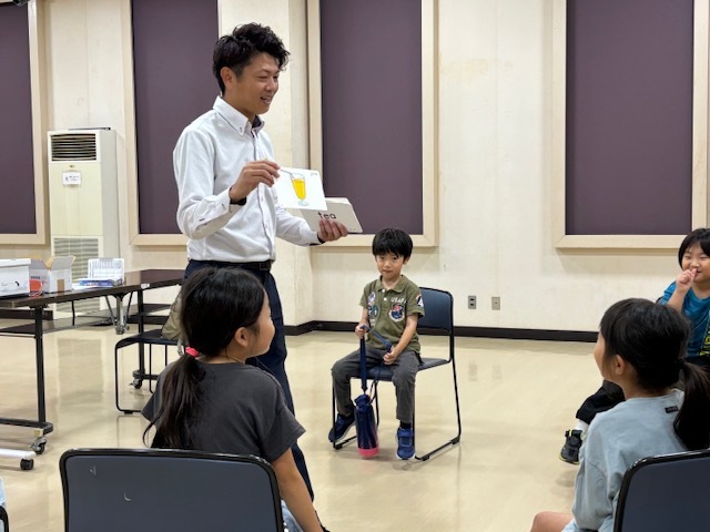 下蒲刈地域おこし協力隊　小島 亮さん　（下蒲刈市民センター）